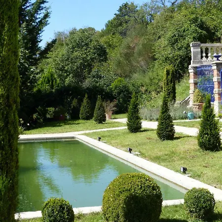 Du Chateau 