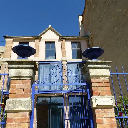 Du Chateau 
